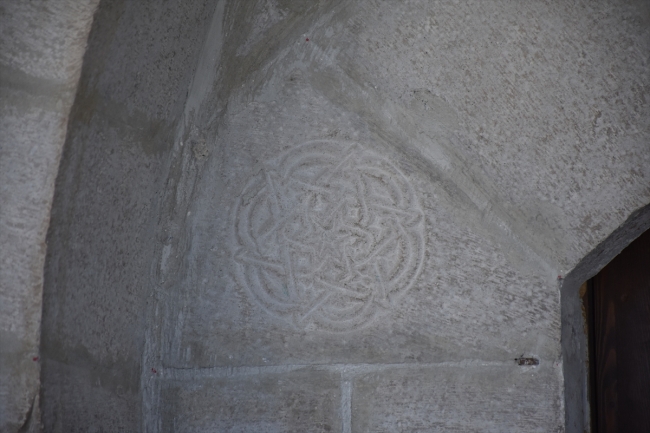 Malatya'da Toptaş Camii yeniden ibadete açıldı